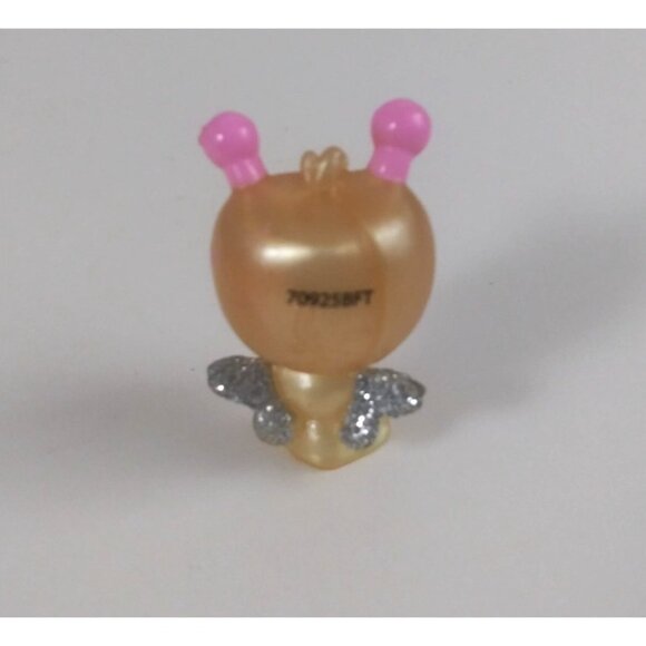 Hatchimals Colleggtibles Spring Basket 2018 Exclusive Yellow Butterpuff - Picture 3 of 6